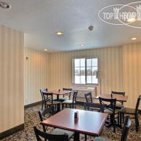 Cobblestone Inn & Suites - Clintonville Столовая