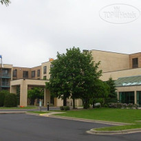 Best Western Plus East Towne Suites 