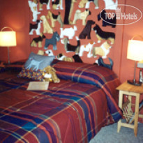 Dog Bark Park Inn 