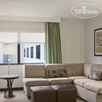 Hilton Auburn Hills Suites