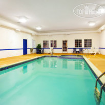 Holiday Inn Express Hotel & Suites Acme-Traverse City