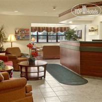 Baymont Inn & Suites Gaylord Рецепция