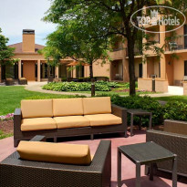 Courtyard Detroit Metro Airport Romulus