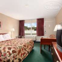 Howard Johnson Battle Creek 
