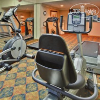 Holiday Inn Hotel & Suites Warren