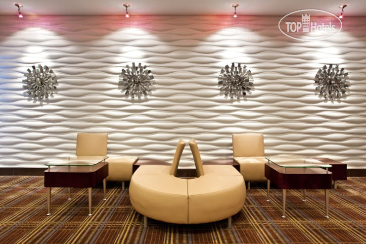 New photos from tourists Holiday Inn Detroit Metro Airport 3*