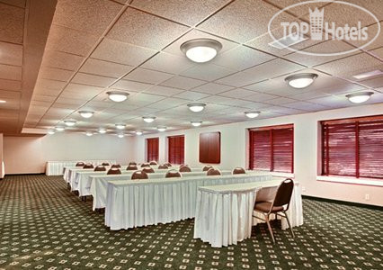New photos from tourists Comfort Inn Lansing 3*