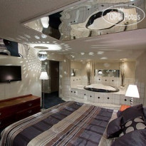 Quality Inn & Suites Banquet Center 