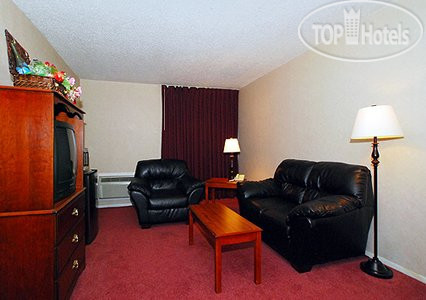 New photos from tourists Quality Inn & Suites Banquet Center 2*