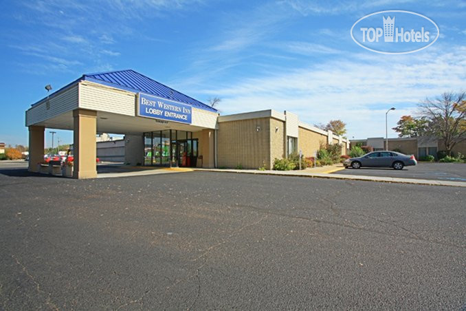 Hotelier's photos Best Western Inn Mount Pleasant 2*