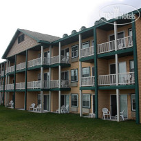 Magnuson Grand Hotel Lakefront Paradise 