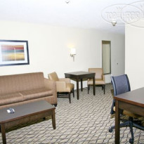 Holiday Inn Express Hotel & Suites Roseville 