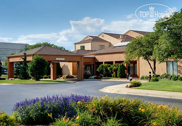 Courtyard Detroit Livonia