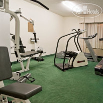 Holiday Inn Express Detroit-Warren (Gm Tech Ctr)