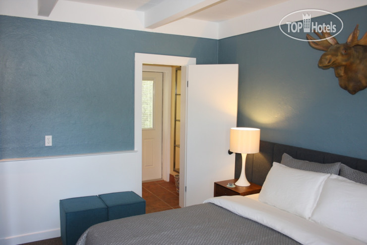 New photos from tourists Blue Star Motel