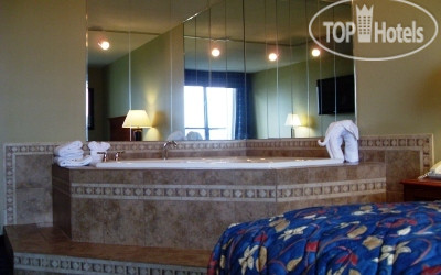 Hotelier's photos Tawas Bay Beach Resort 3*
