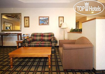 Hotel photo Comfort Suites South Haven 2*