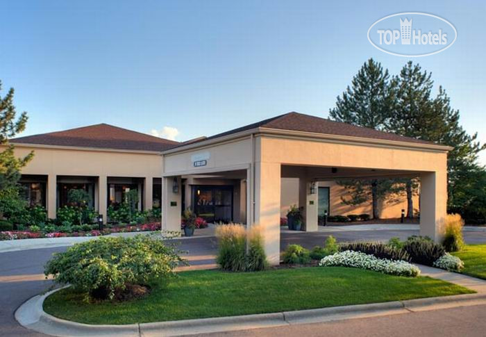 Hotelier's photos Courtyard Detroit Auburn Hills 3*