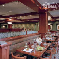 DoubleTree by Hilton Detroit-Dearborn