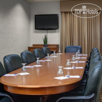 Hilton Garden Inn Detroit Metro Airport