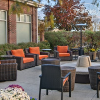 Hilton Garden Inn Detroit Metro Airport