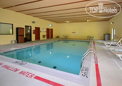 New photos from tourists Comfort Suites Coraopolis 3*