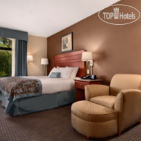 Wingate by Wyndham Lancaster PA Dutch Country 