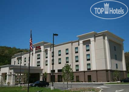 Hotel photo Hampton Inn & Suites Warren 3*