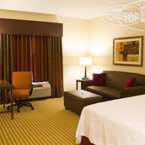 Hampton Inn & Suites Harrisburg North