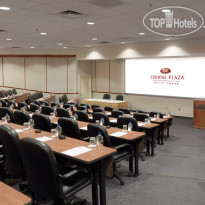 Crowne Plaza Philadelphia - Valley Forge 