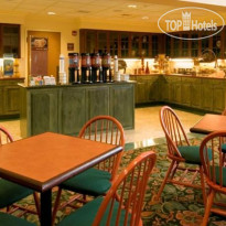 Hampton Inn & Suites Williamsburg Square 