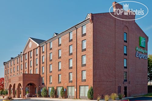 Holiday Inn Express Harrisburg East