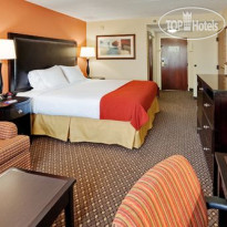 Holiday Inn Express Harrisburg East