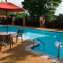 Holiday Inn Express Harrisburg East