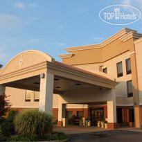 Holiday Inn Express Lewisburg New Columbia 