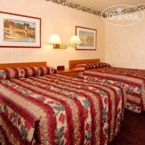 Econo Lodge Northeast Reading 