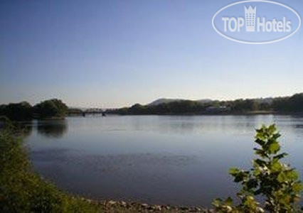 New photos from tourists Comfort Inn New Columbia 3*