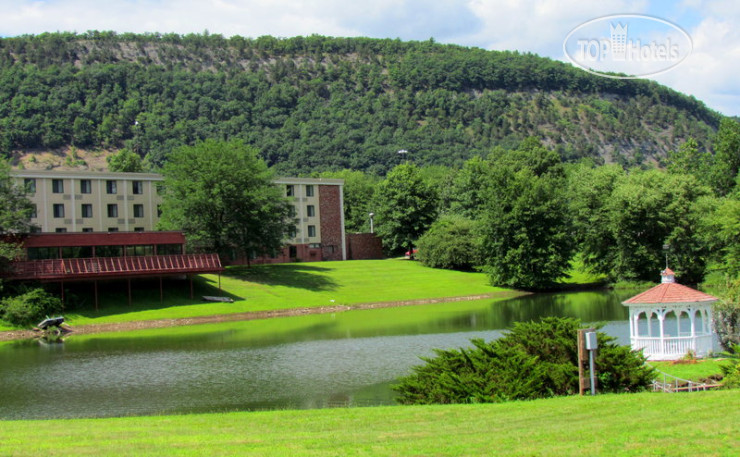Hotelier's photos Best Western Inn At Hunts Landing 3*