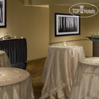 DoubleTree by Hilton Hotel Pittsburgh - Monroeville Convention Center 