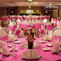 DoubleTree by Hilton Hotel Pittsburgh - Meadow Lands 