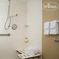 DoubleTree by Hilton Hotel Pittsburgh - Meadow Lands 