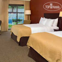 DoubleTree by Hilton Hotel Pittsburgh - Meadow Lands 