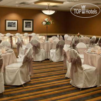 DoubleTree by Hilton Hotel Pittsburgh - Meadow Lands 