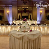 DoubleTree by Hilton Hotel Pittsburgh - Meadow Lands 