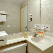 Days Inn Chester Philadelphia Airport 