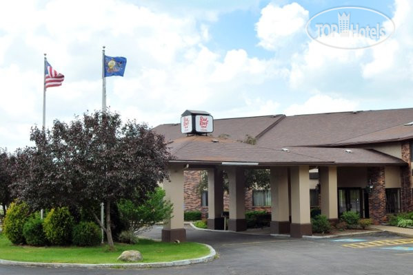 Red Roof Inn & Suites Hermitage