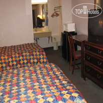 Red Carpet Inn and Suites Scranton 