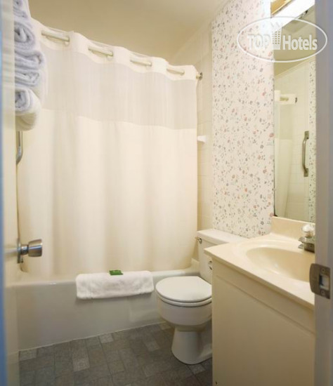 New photos from tourists Amish Country Motel 3*