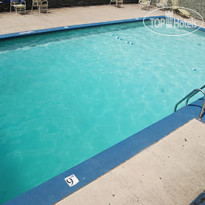 Amish Lanterns Motel 