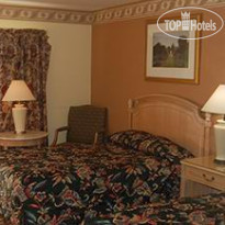 Amish Lanterns Motel 